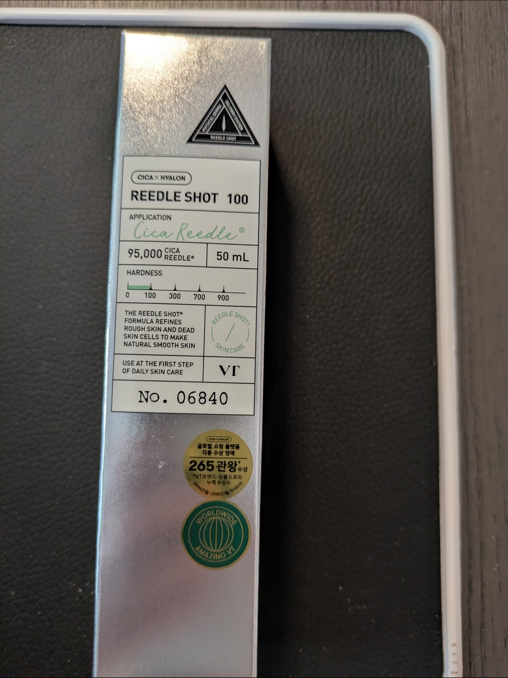 VT Cosmetics Reedle Shot 100 Cica Serum - Silver Packaging